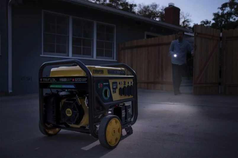 11,500/9,200W Tri-Fuel Home Backup Portable Generator - Image 2