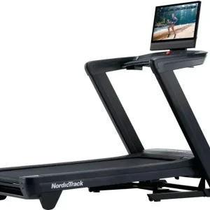 Commercial Incline Treadmill with Touchscreen