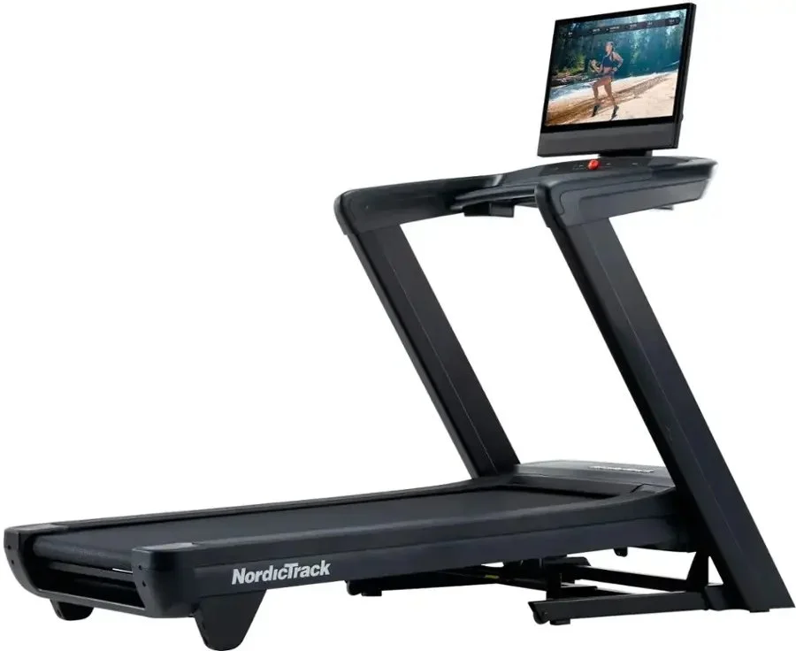 Commercial Incline Treadmill with Touchscreen